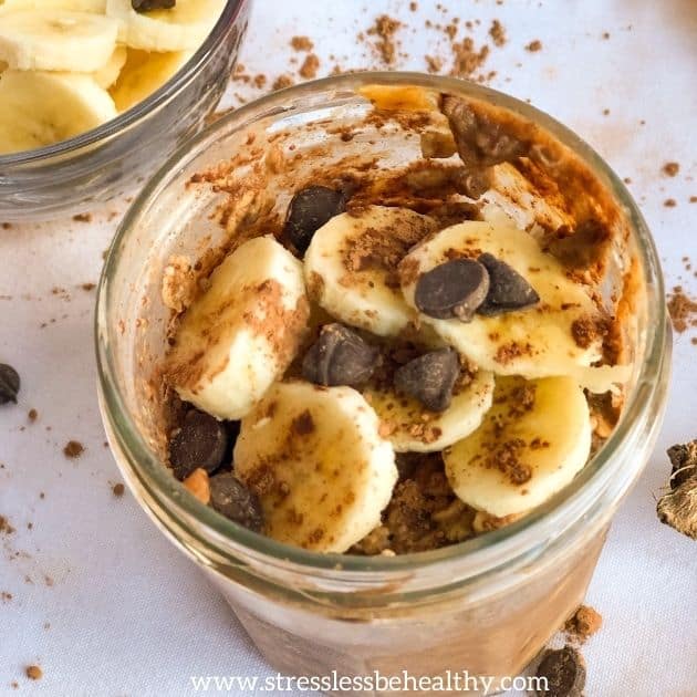 Chocolate Peanut Butter Overnight Oats [Vegan]