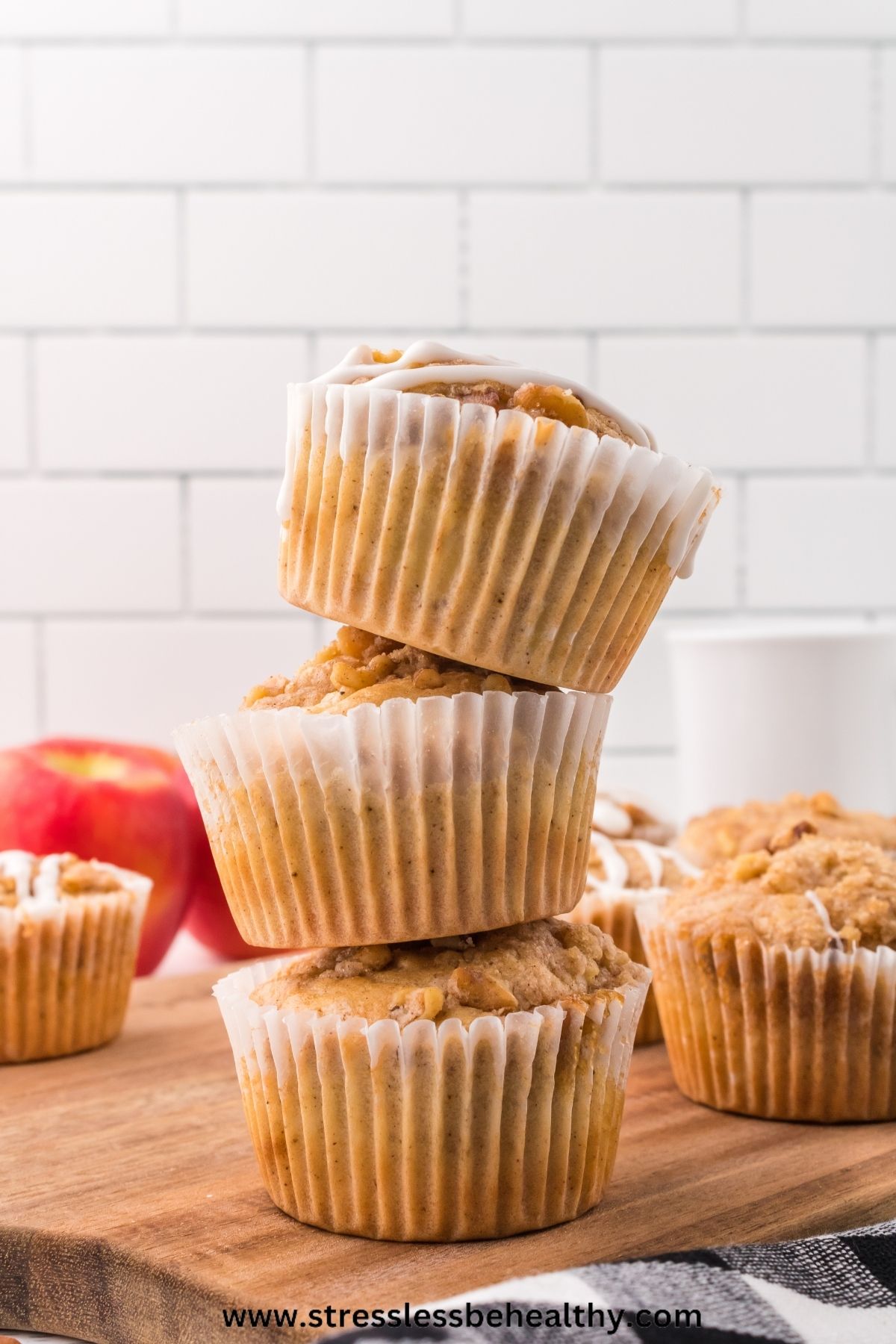 Vegan Apple Muffins