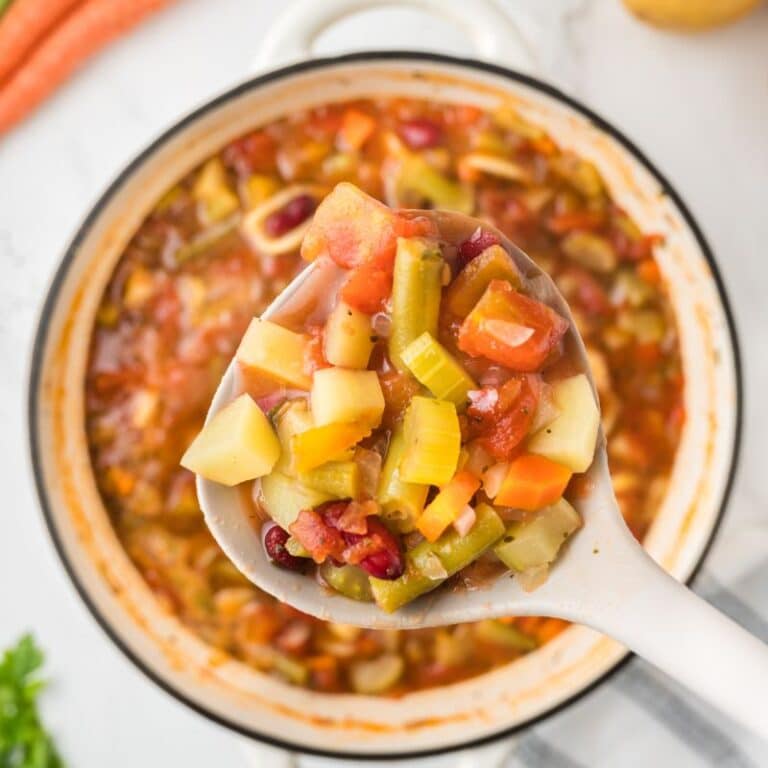 Easy Vegan Minestrone Soup Recipe
